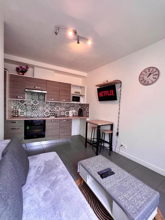 Logesty Home Proche Paris Et Metro Pantin Zewnętrze zdjęcie